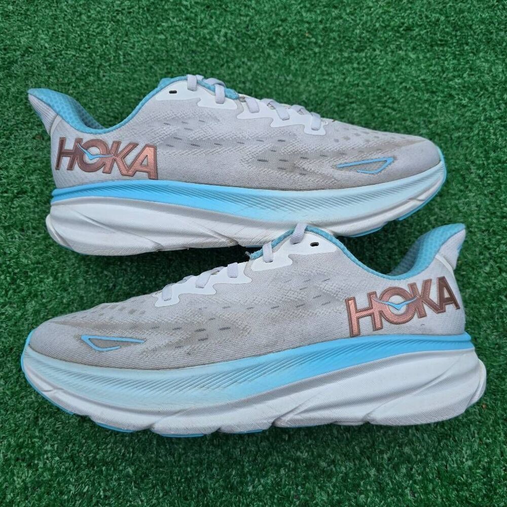 Hoka One One Clifton 9 - Women's Runnig shoes - Size 10B